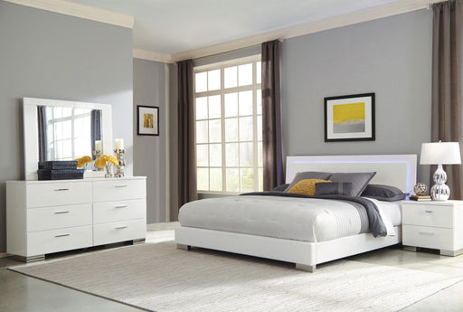 Felicity 4-piece California King Bedroom Set with LED Headboard Glossy White - Tony’s Furniture Store & Linen (GA) - Multi Location