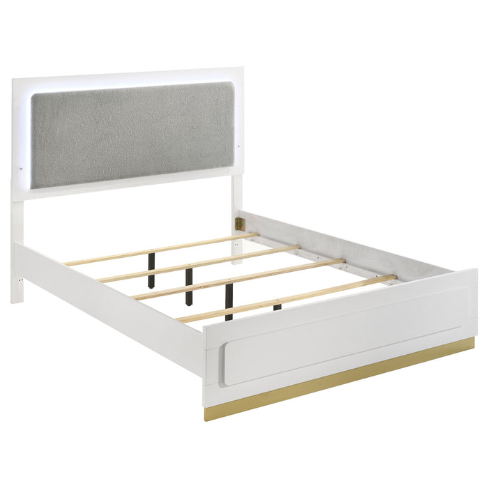 Caraway California King, E.King, & Queen Bed Black & White - Tony’s Furniture Store & Linen (GA) - Multi Location