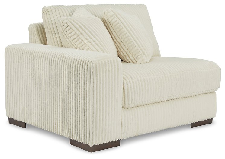 Lindyn Sectional - Tony’s Furniture Store & Linen (GA) - Multi Location