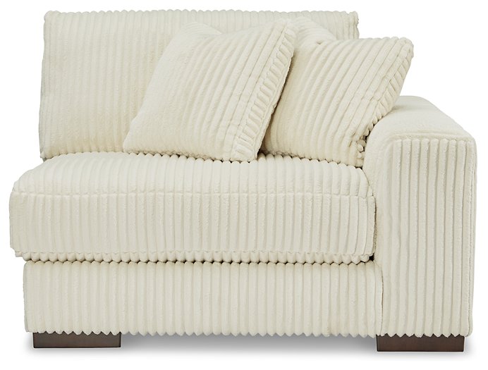 Lindyn Sectional - Tony’s Furniture Store & Linen (GA) - Multi Location