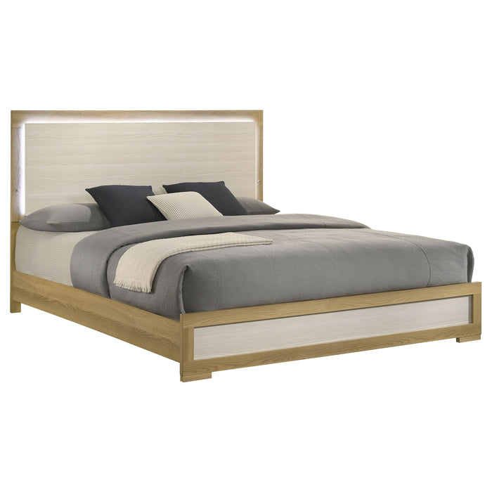 Hyland Eastern King Bed - Tony’s Furniture Store & Linen (GA) - Multi Location