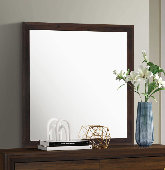 Welsley Dresser Mirror - Tony’s Furniture Store & Linen (GA) - Multi Location