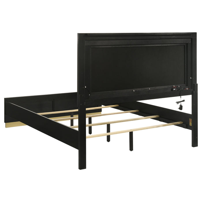 Caraway California King, E.King, & Queen Bed Black & White - Tony’s Furniture Store & Linen (GA) - Multi Location