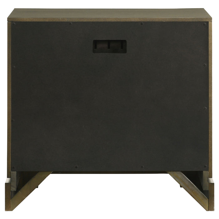 Gran Park Nightstand - Tony’s Furniture Store & Linen (GA) - Multi Location
