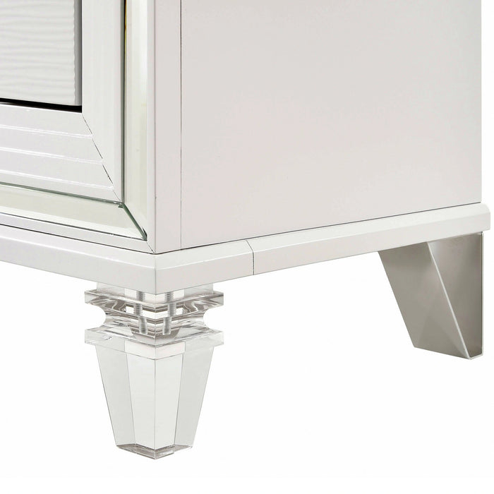 Twenty Nine 3PC Dressing Set in White - Tony’s Furniture Store & Linen (GA) - Multi Location