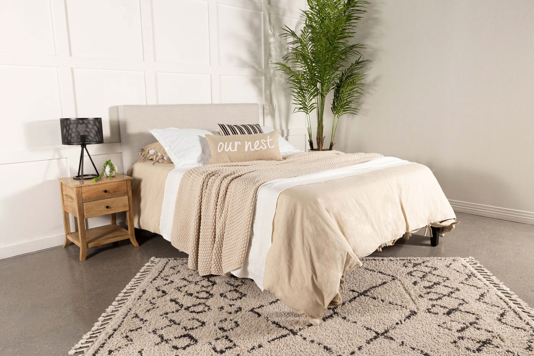 Pirro Eastern / California King Headboard - Tony’s Furniture Store & Linen (GA) - Multi Location