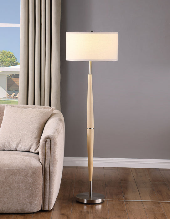 Flanary Floor Lamp - Tony’s Furniture Store & Linen (GA) - Multi Location