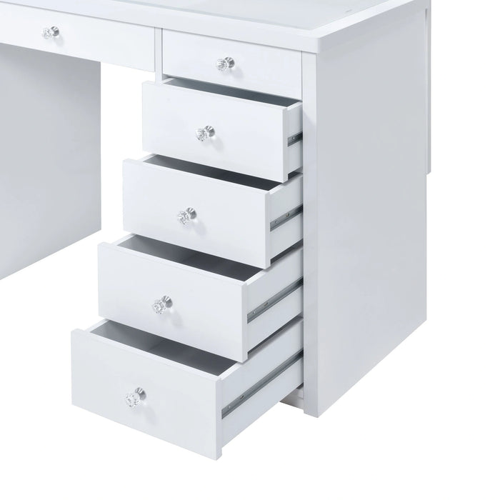 Amia Complete Dressing Table with Lightbulbs - Tony’s Furniture Store & Linen (GA) - Multi Location