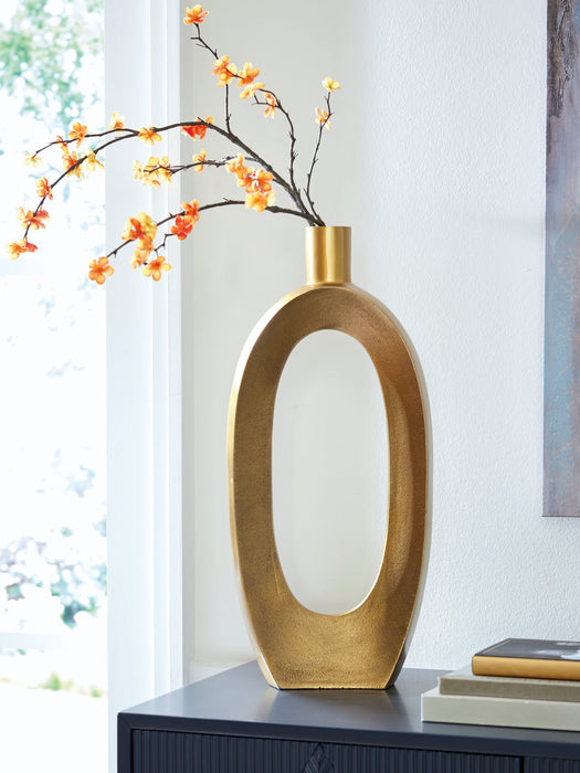 Lawtonville Vase - Tony’s Furniture Store & Linen (GA) - Multi Location