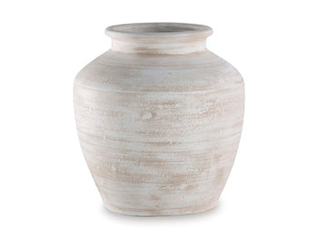 Meadie Vase - Tony’s Furniture Store & Linen (GA) - Multi Location