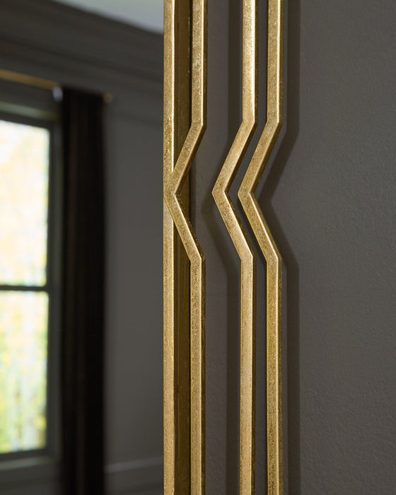 Claybrook Accent Mirror - Tony’s Furniture Store & Linen (GA) - Multi Location