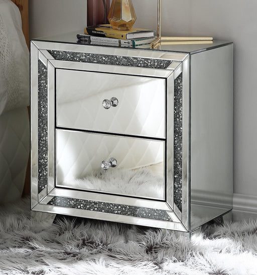 Noralie Mirrored & Faux Diamonds Accent Table - Tony’s Furniture Store & Linen (GA) - Multi Location