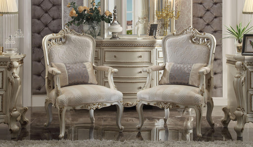 Picardy Fabric & Antique Pearl Chair & 1 Pillow - Tony’s Furniture Store & Linen (GA) - Multi Location
