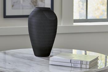 Etney Vase - Tony’s Furniture Store & Linen (GA) - Multi Location