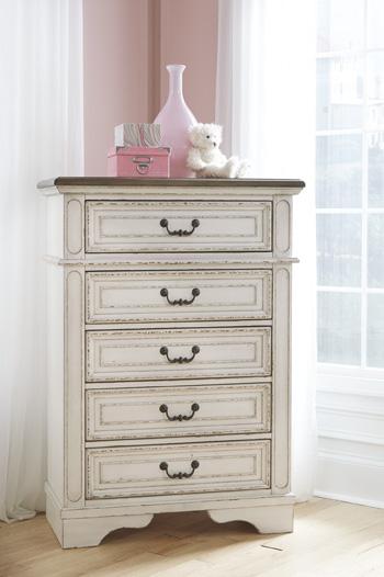 Realyn Chest of Drawers - Tony’s Furniture Store & Linen (GA) - Multi Location