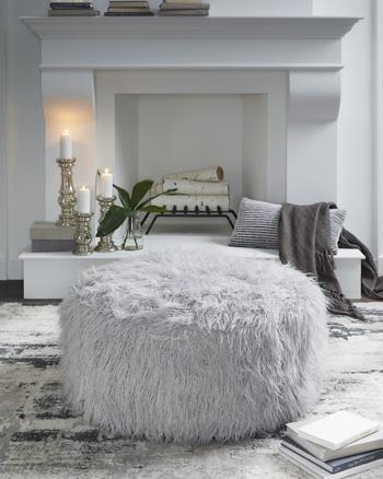 Galice Oversized Accent Ottoman - Tony’s Furniture Store & Linen (GA) - Multi Location