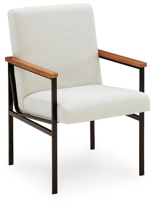 Dressonni Dining Arm Chair - Tony’s Furniture Store & Linen (GA) - Multi Location