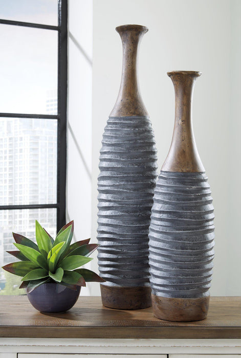 Blayze Vase (Set of 2) - Tony’s Furniture Store & Linen (GA) - Multi Location
