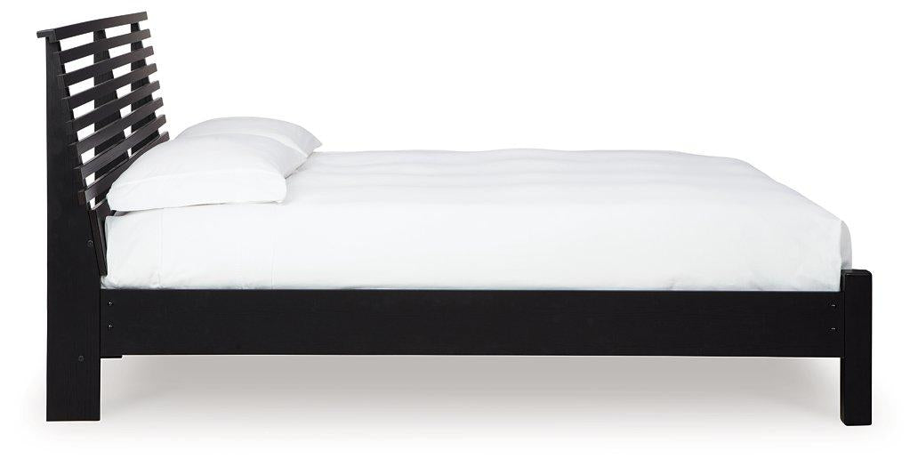 Danziar Slat Bed - Tony’s Furniture Store & Linen (GA) - Multi Location