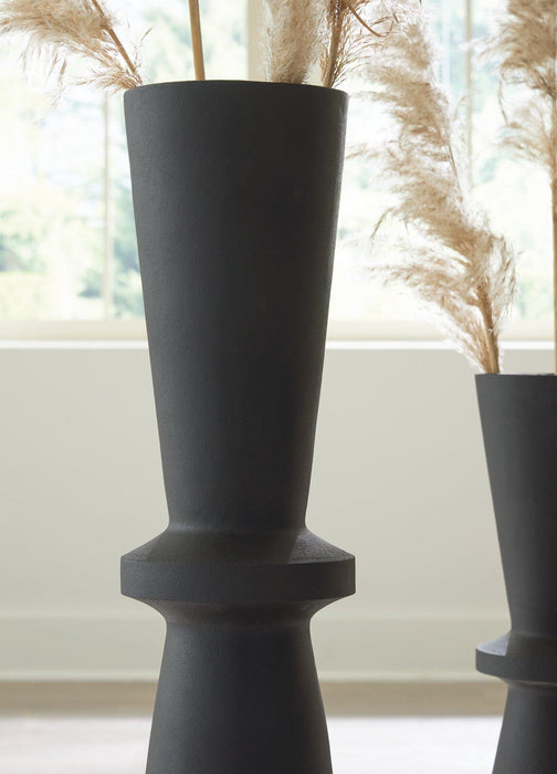 Collisten Vase - Tony’s Furniture Store & Linen (GA) - Multi Location