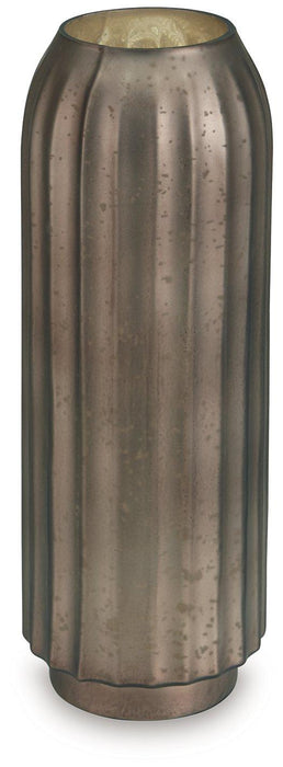 Briarcott Vase - Tony’s Furniture Store & Linen (GA) - Multi Location