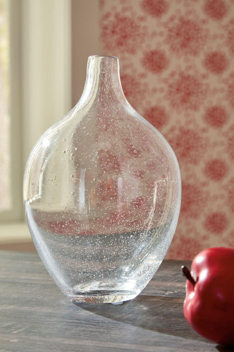 Kurthorne Vase - Tony’s Furniture Store & Linen (GA) - Multi Location