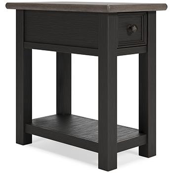 Tyler Creek End Table Set - Tony’s Furniture Store & Linen (GA) - Multi Location