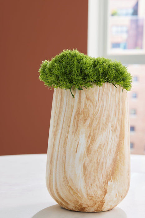 Cammen Vase - Tony’s Furniture Store & Linen (GA) - Multi Location