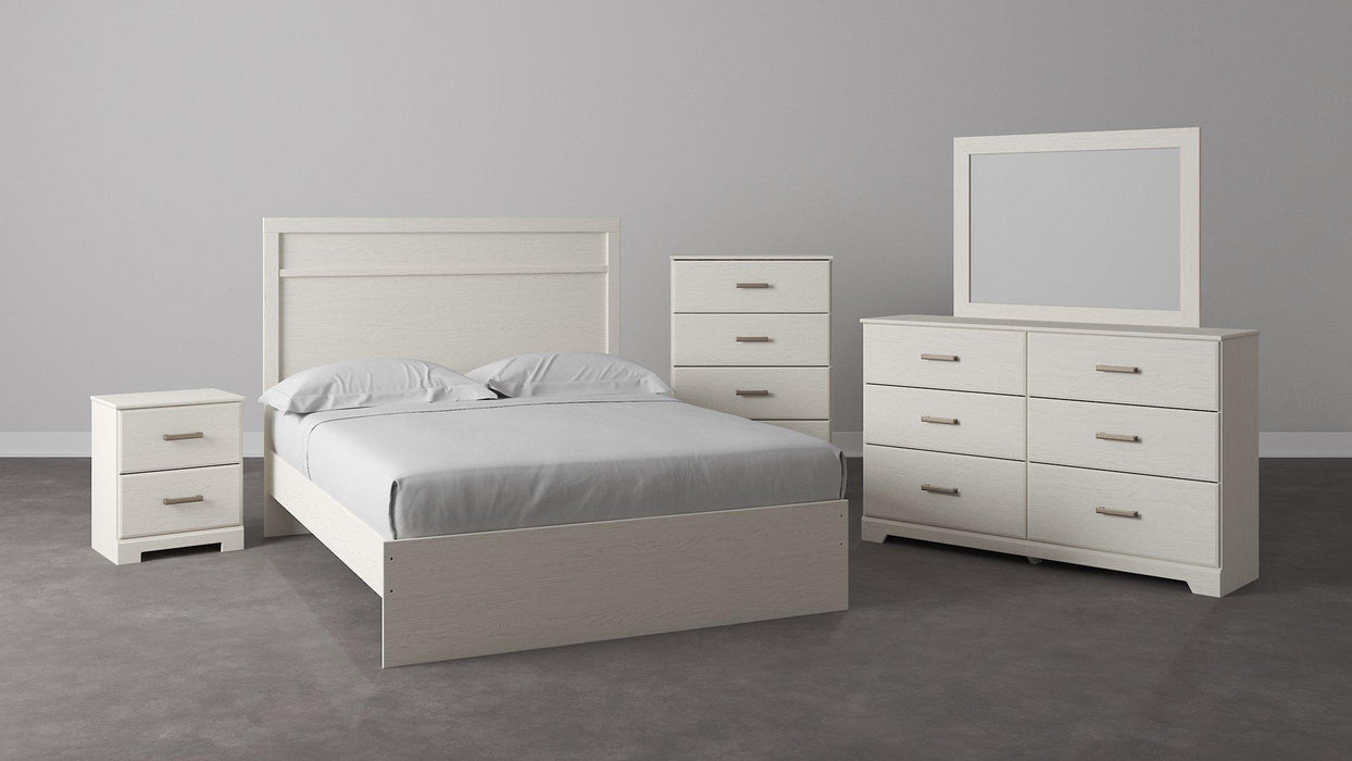 Stelsie Dresser and Mirror - Tony’s Furniture Store & Linen (GA) - Multi Location