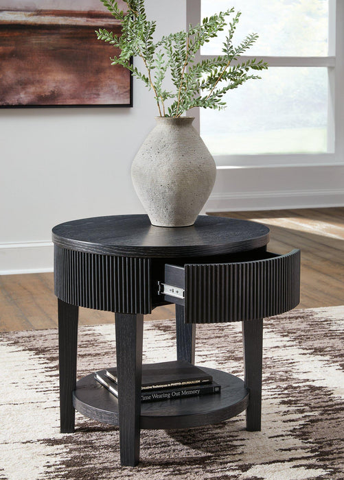 Marstream End Table - Tony’s Furniture Store & Linen (GA) - Multi Location