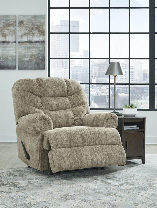 Movie Man Recliner - Tony’s Furniture Store & Linen (GA) - Multi Location