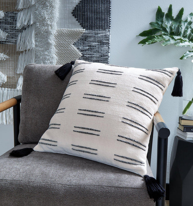 Mudderly Pillow - Tony’s Furniture Store & Linen (GA) - Multi Location