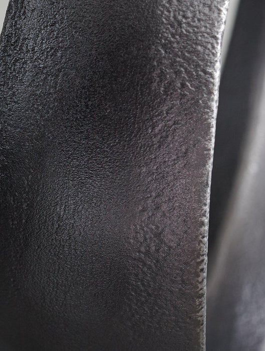 Ryandale Sculpture - Tony’s Furniture Store & Linen (GA) - Multi Location