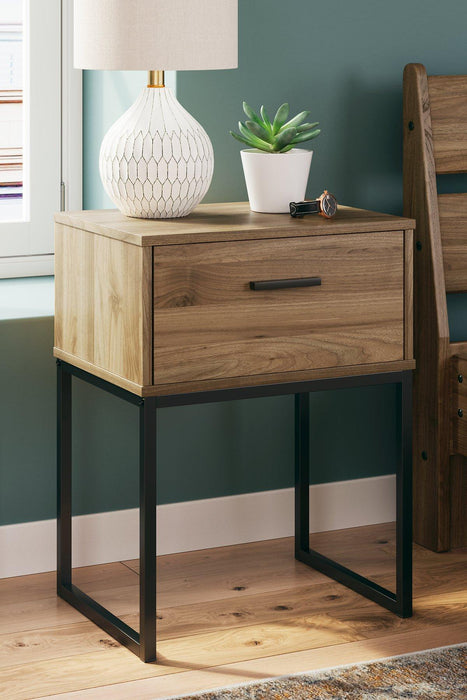 Deanlow Nightstand - Tony’s Furniture Store & Linen (GA) - Multi Location