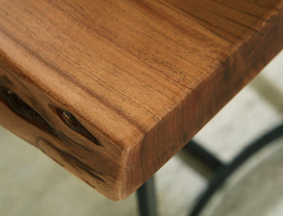 Fortmaine Coffee Table - Tony’s Furniture Store & Linen (GA) - Multi Location