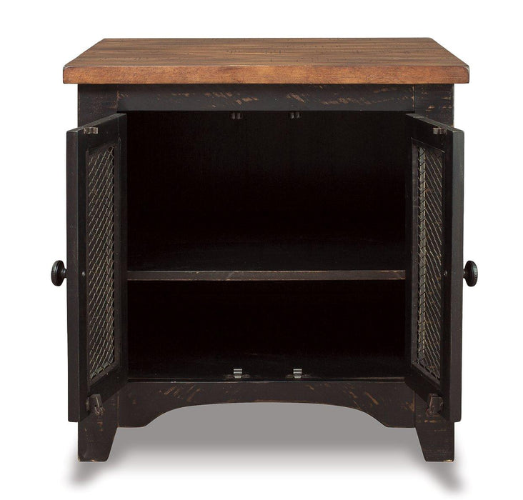 Valebeck End Table - Tony’s Furniture Store & Linen (GA) - Multi Location