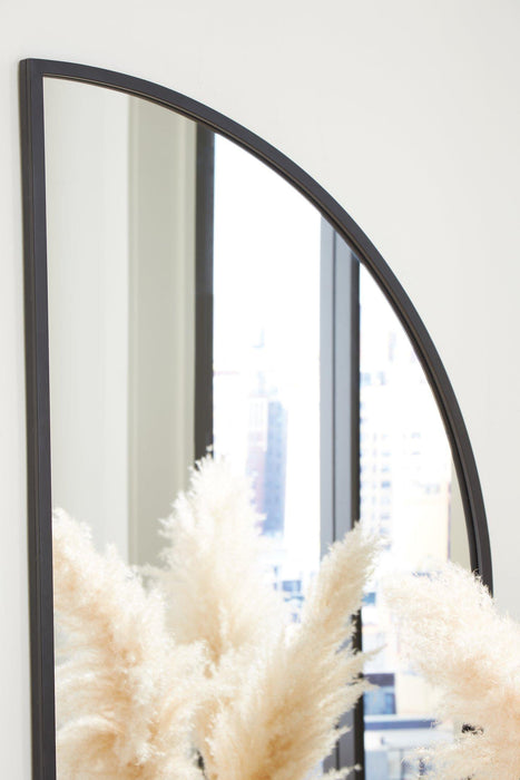 Denlow Accent Mirror - Tony’s Furniture Store & Linen (GA) - Multi Location