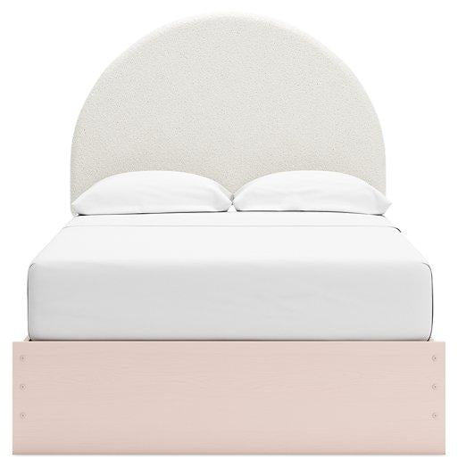 Wistenpine Upholstered Bed - Tony’s Furniture Store & Linen (GA) - Multi Location