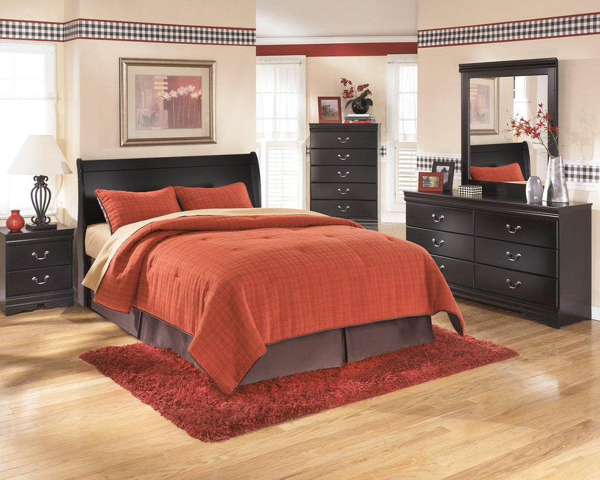Huey Vineyard Bed - Tony’s Furniture Store & Linen (GA) - Multi Location