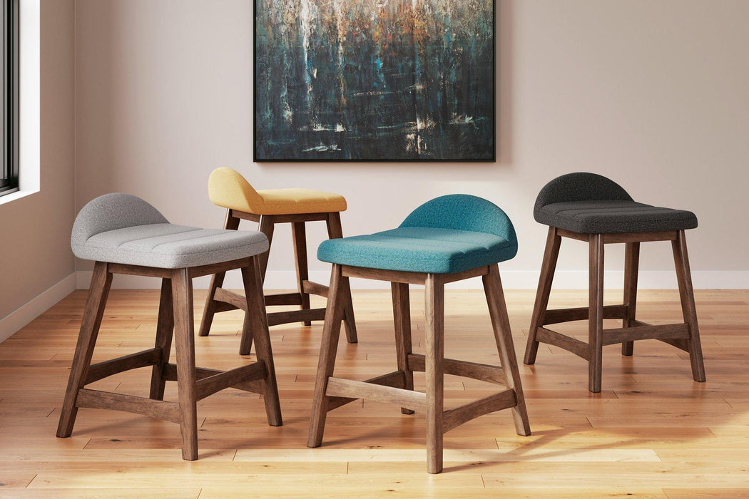 Lyncott Counter Height Bar Stool - Tony’s Furniture Store & Linen (GA) - Multi Location