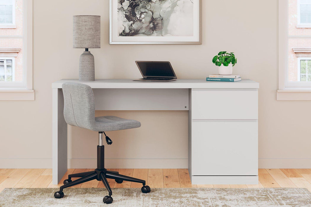 Onita 60" Home Office Desk - Tony’s Furniture Store & Linen (GA) - Multi Location