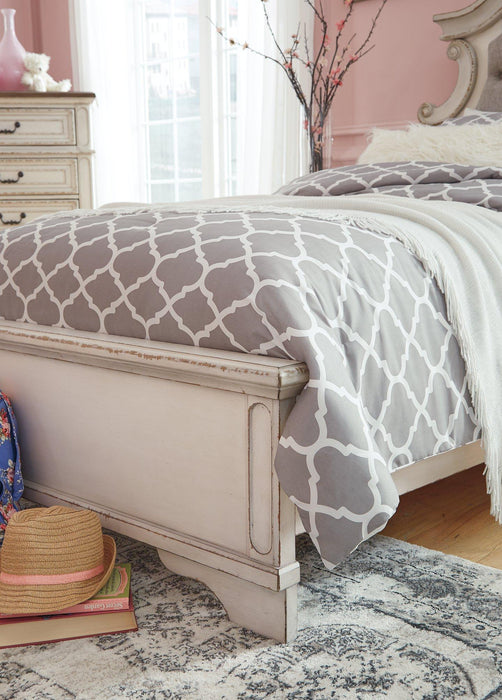 Realyn Upholstered Bed - Tony’s Furniture Store & Linen (GA) - Multi Location