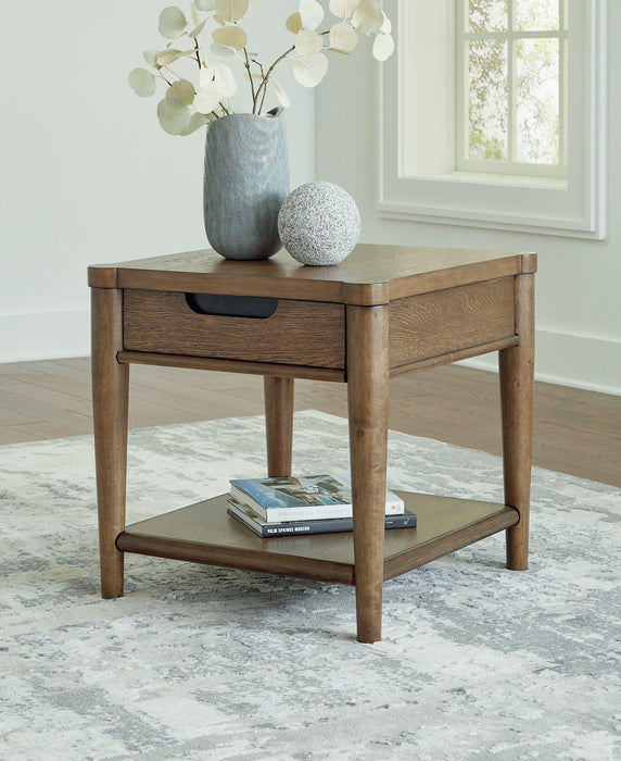 Roanhowe End Table - Tony’s Furniture Store & Linen (GA) - Multi Location
