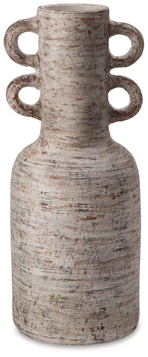 Wellbridge Vase - Tony’s Furniture Store & Linen (GA) - Multi Location