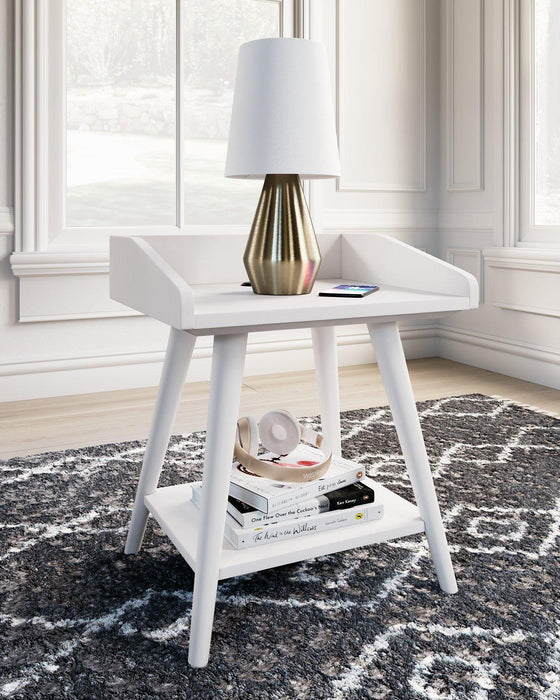 Blariden Accent Table - Tony’s Furniture Store & Linen (GA) - Multi Location