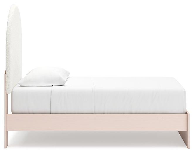 Wistenpine Upholstered Bed - Tony’s Furniture Store & Linen (GA) - Multi Location