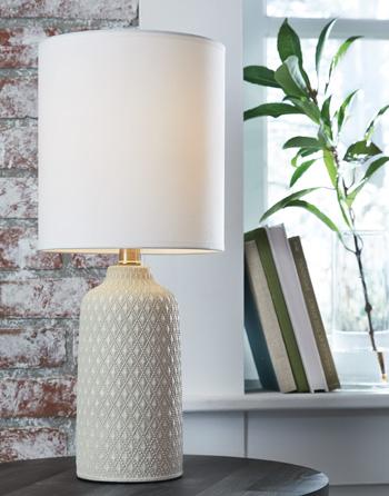Donnford Table Lamp - Tony’s Furniture Store & Linen (GA) - Multi Location