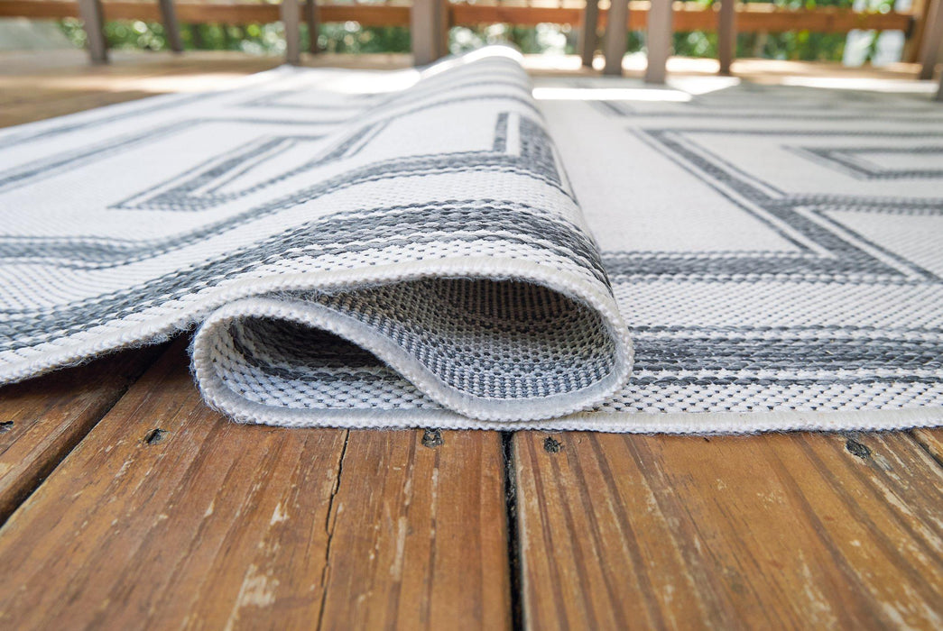 Matinwood 5' x 7' Rug - Tony’s Furniture Store & Linen (GA) - Multi Location