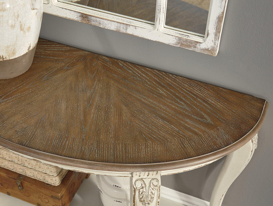 Realyn Sofa Table - Tony’s Furniture Store & Linen (GA) - Multi Location