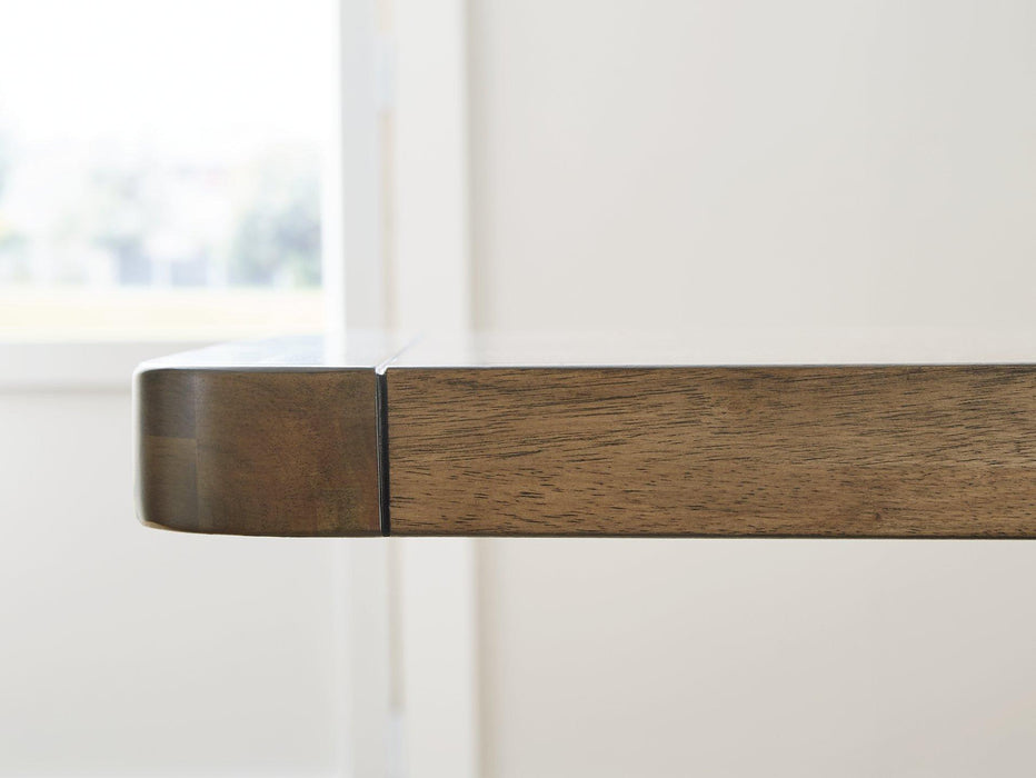 Cabalynn Dining Room Set - Tony’s Furniture Store & Linen (GA) - Multi Location